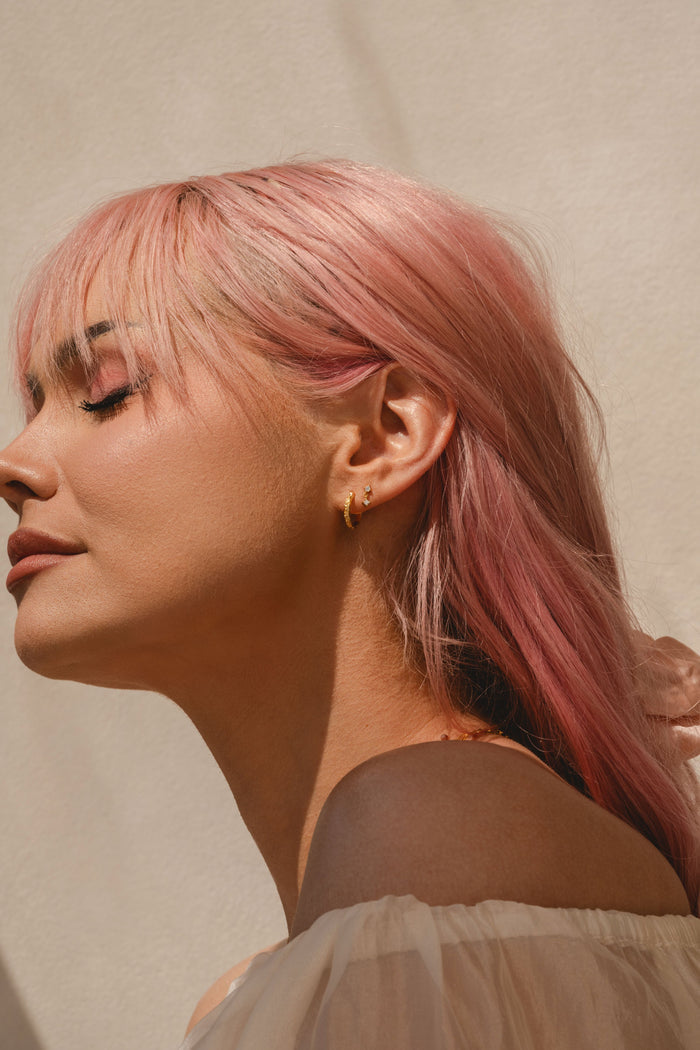 Talia Mar wearing Pair of gold vermeil nature detail hoops