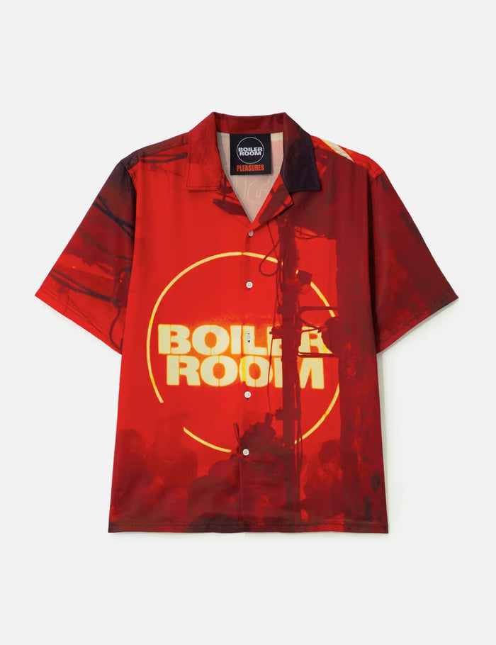 VENUE BUTTON UP - RED