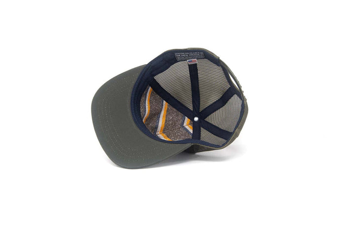 WILD HORSES TRUCKER Snapback - OLIVE