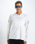 Zoot Sports RUN LONG SLEEVE TEES Women's Ltd Run Sun Stop Hoodie - Hibiscus