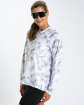 Zoot Sports RUN LONG SLEEVE TEES Women's Ltd Run Sun Stop Hoodie - Snow Camo