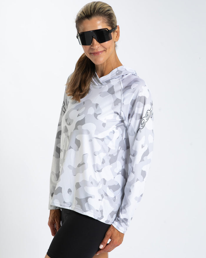 Zoot Sports RUN LONG SLEEVE TEES Women's Ltd Run Sun Stop Hoodie - Snow Camo